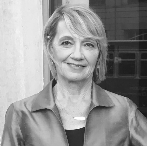 Picture of Caroline Lowe