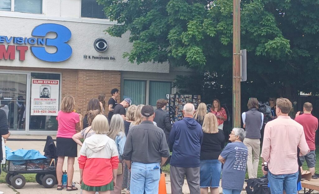 Video of June 27 Gathering to Honor Jodi Huisentruit in Mason City